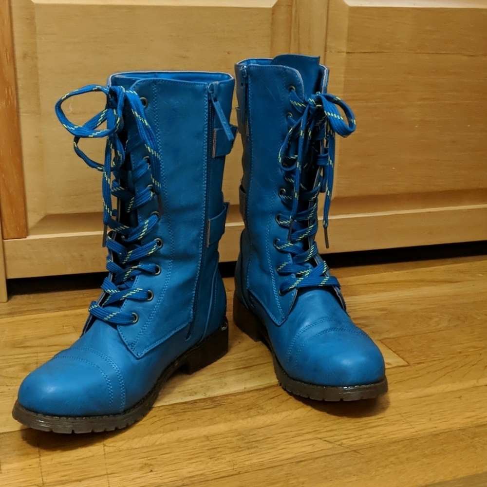 Never Worn Blue Mid Calf Boots